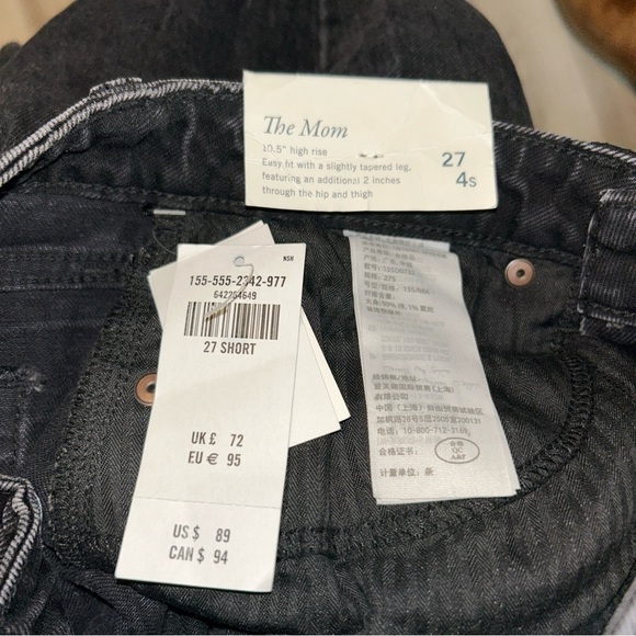 ABERCROMBIE AND FITCH black  Curve Love High Rise Mom Jean Women 27/4 short VTG - Picture 6 of 6